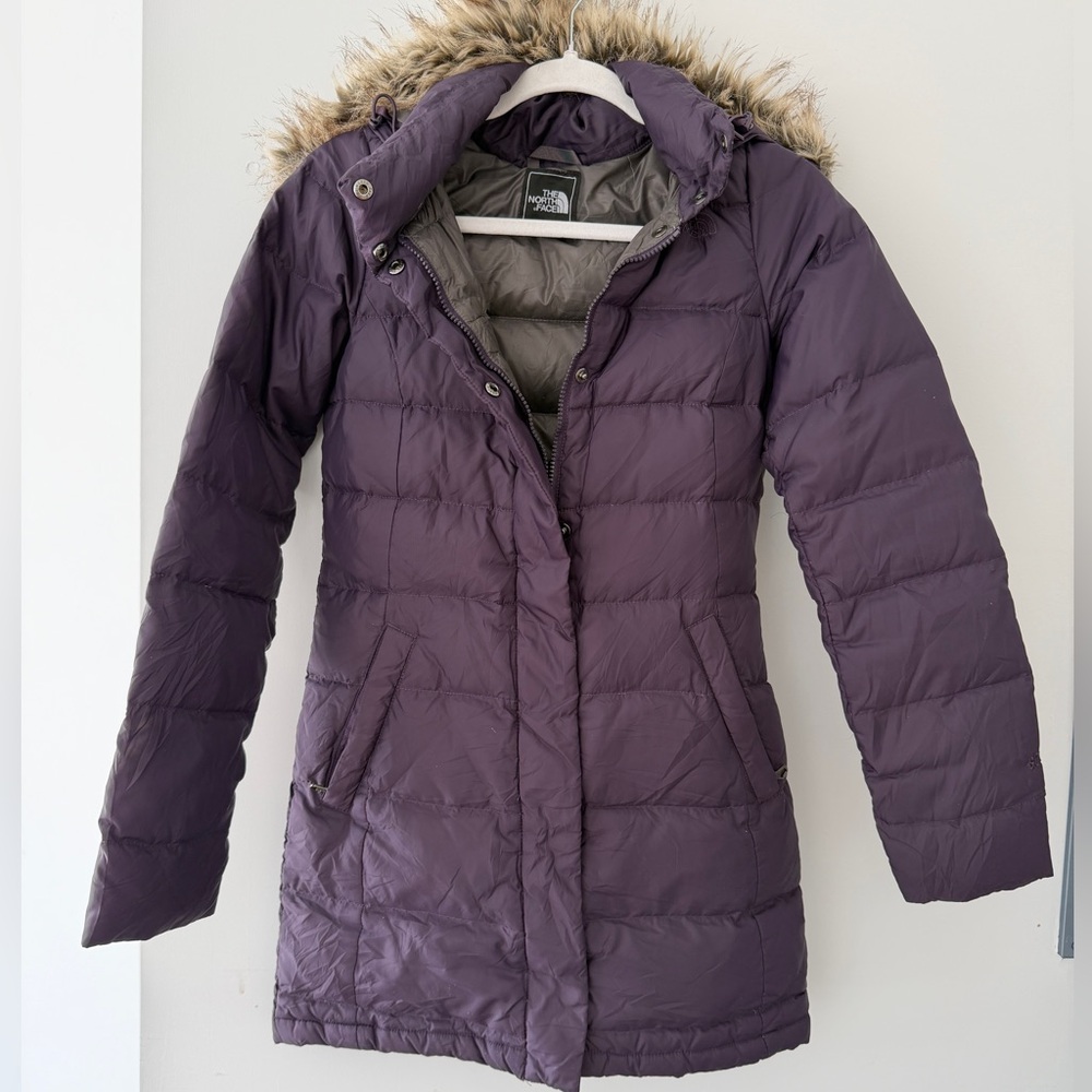 The North Face women’s purple puffer parka 600 size XS